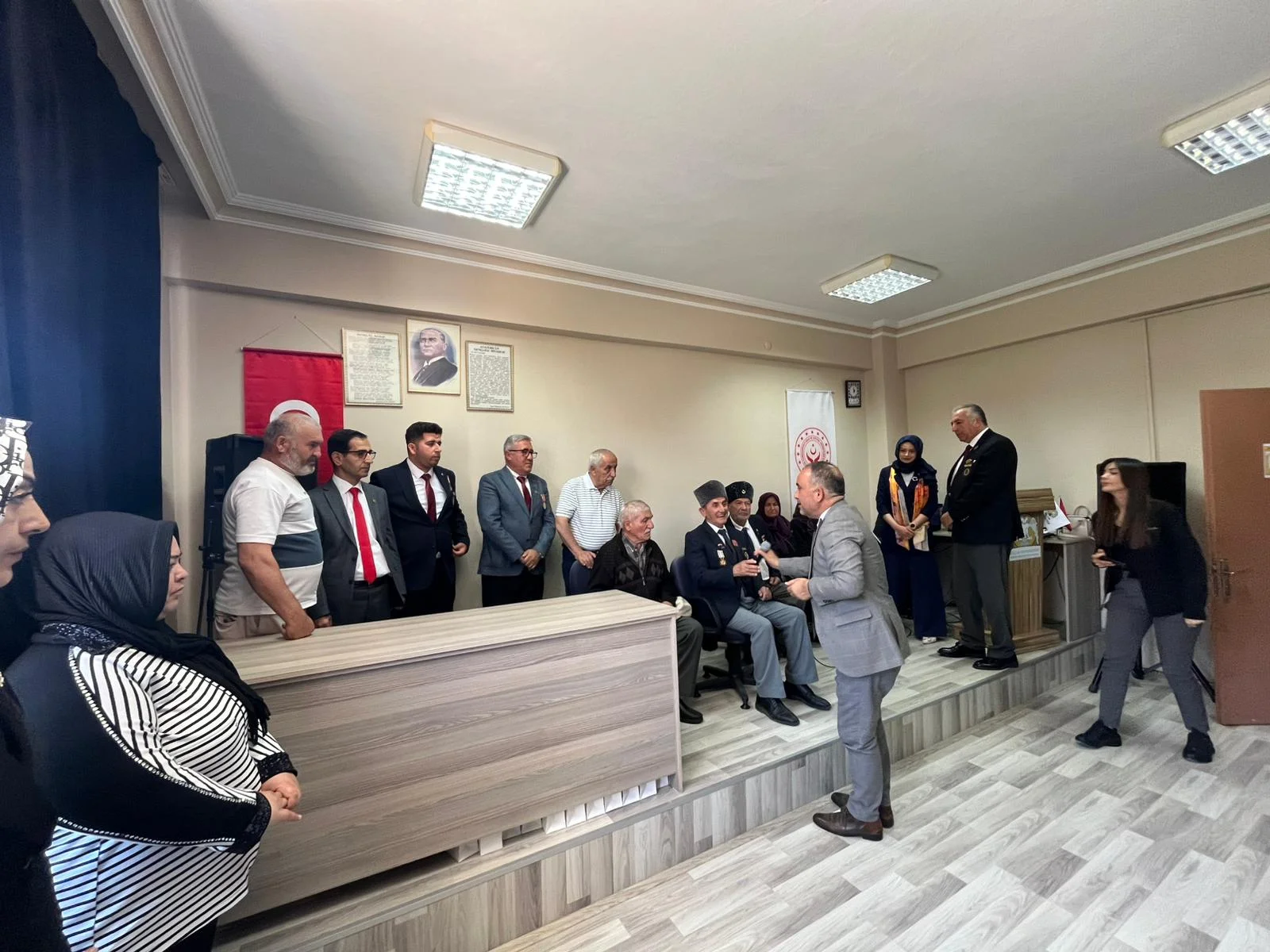 Yüksekokulumuzda Duygu Dolu Anlar: "Vatan ve Kahramanlık Buluşması"